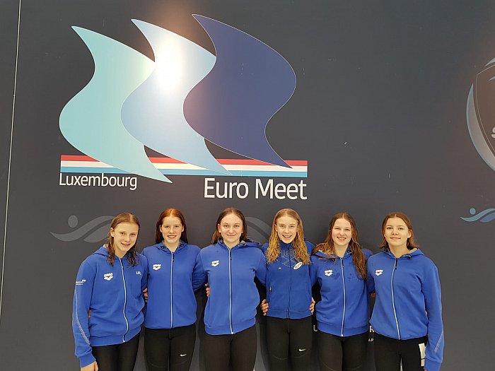 _bwbochum/medien/Schwimmen/Schwimmen_Fotos-2020/Euro-Meet-2020-BWB-Ladies-vor-Euro-Meet-Logo.jpg